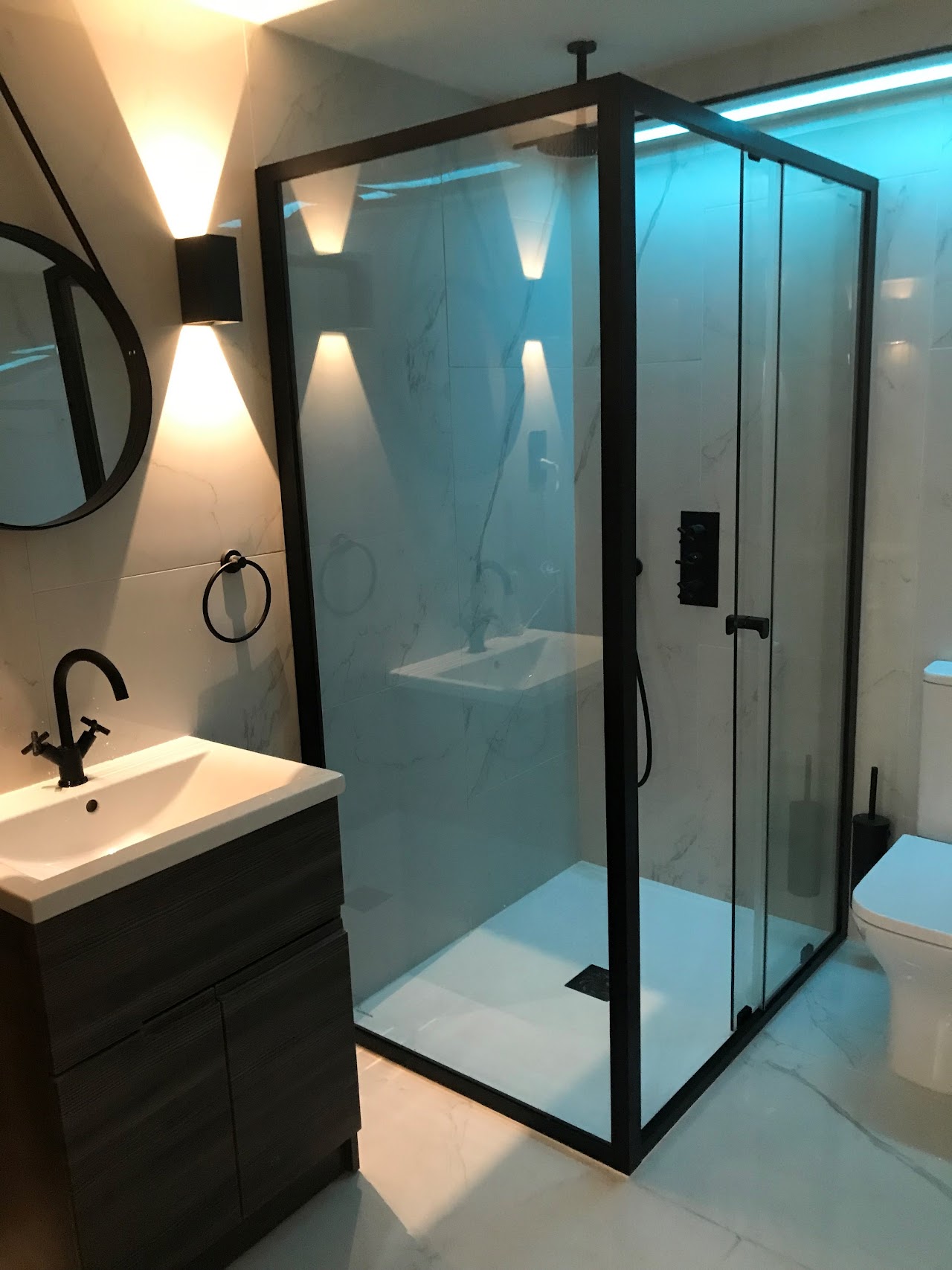 Bathrooms, London
